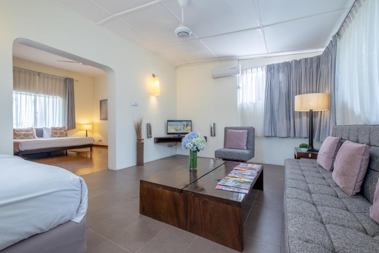 Colombo House By Ceilao Villas Buitenkant foto